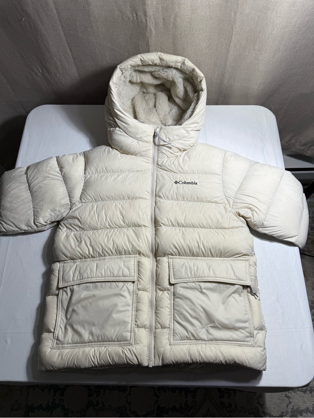 Columbia Cream Quilted Puffer Jacket with Hood